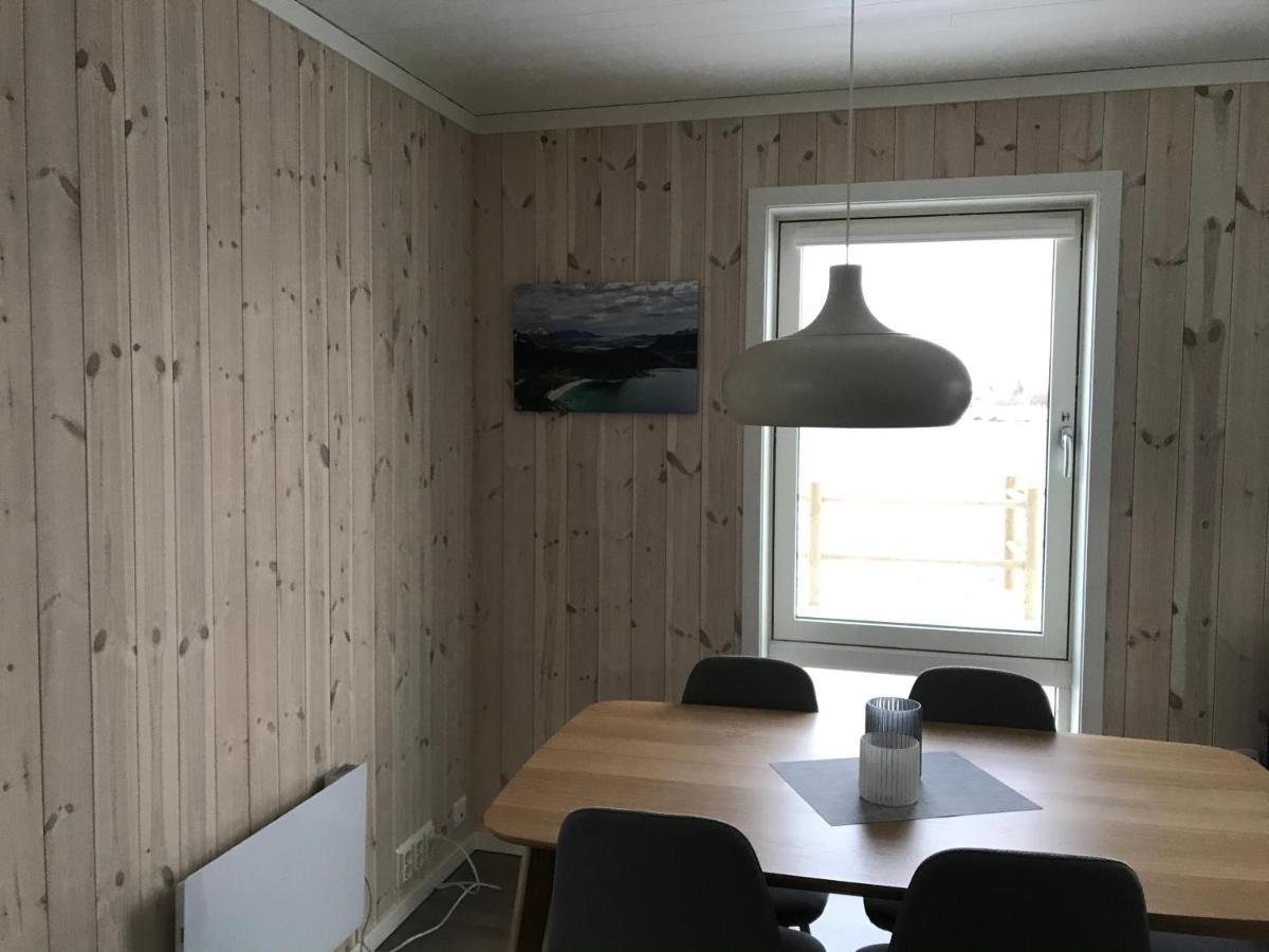 Nappstraumen seafront cabin Leknes Extérieur photo